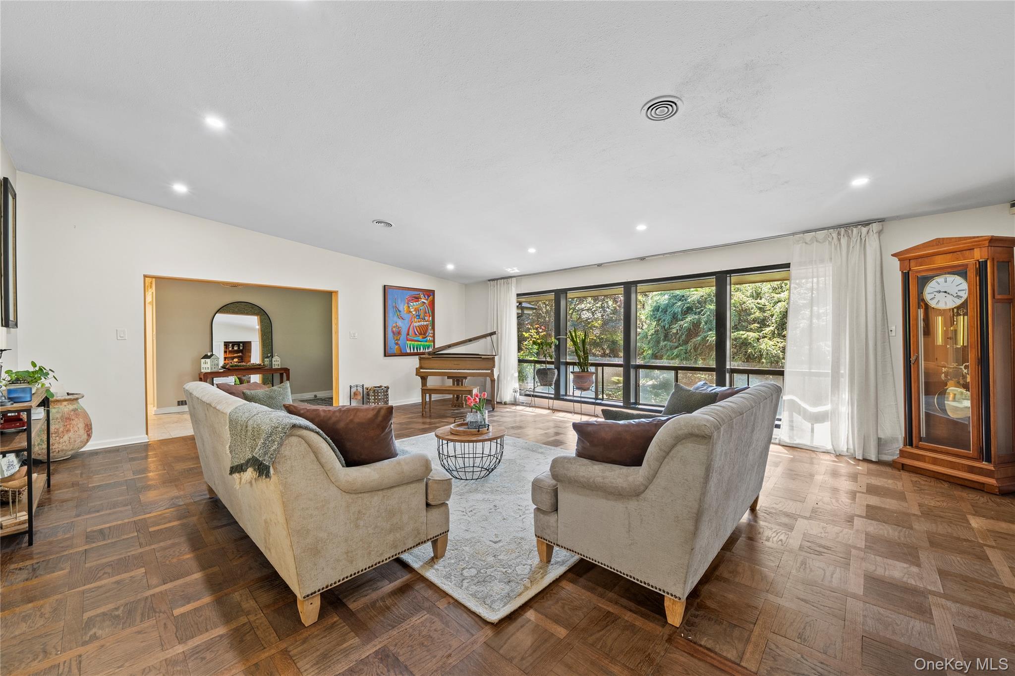 55 Rolling Hill Lane