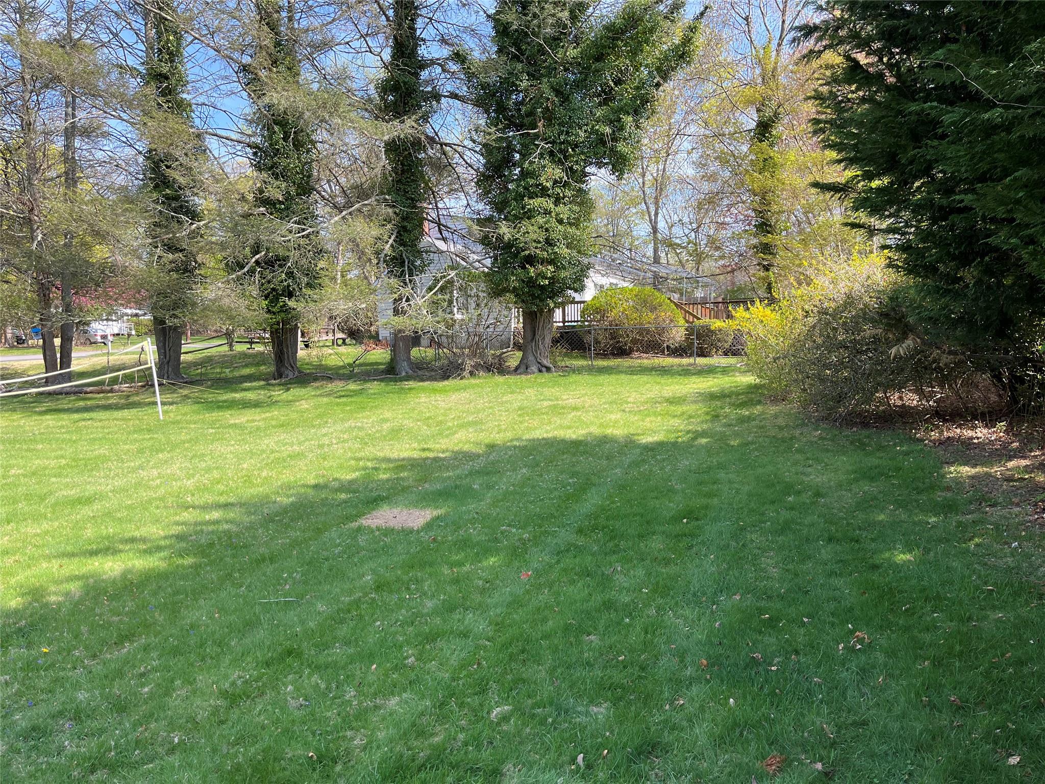 11 Acorn Lane, Stony Brook, New York image 17