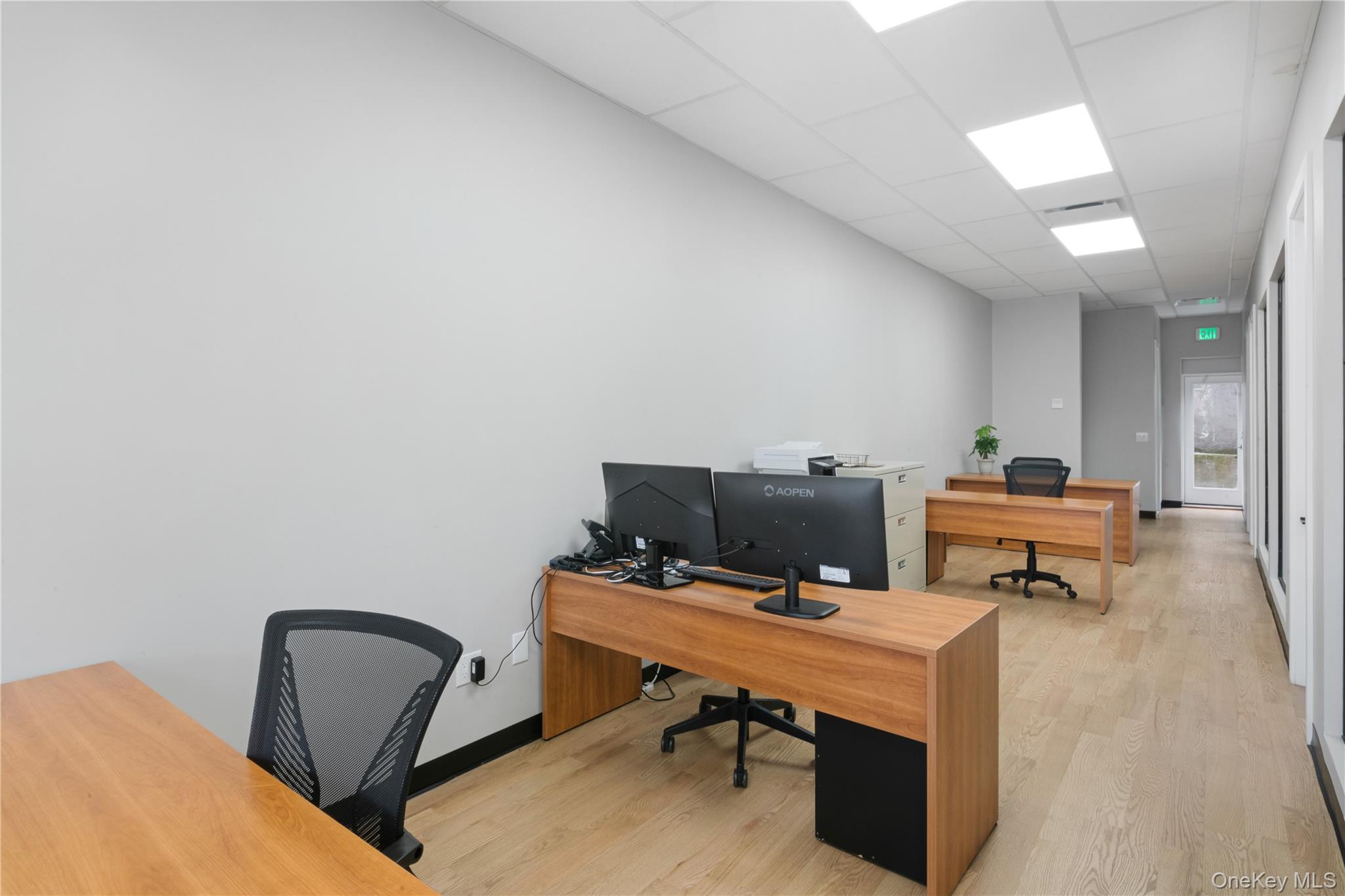 22024 Hempstead Avenue