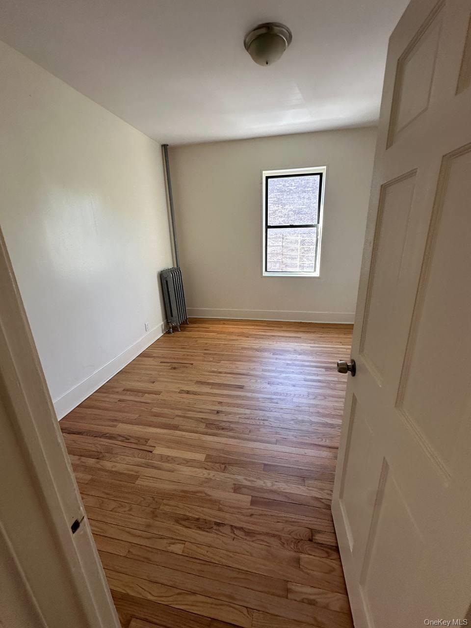 497 Van Cortlandt Park Avenue 4r