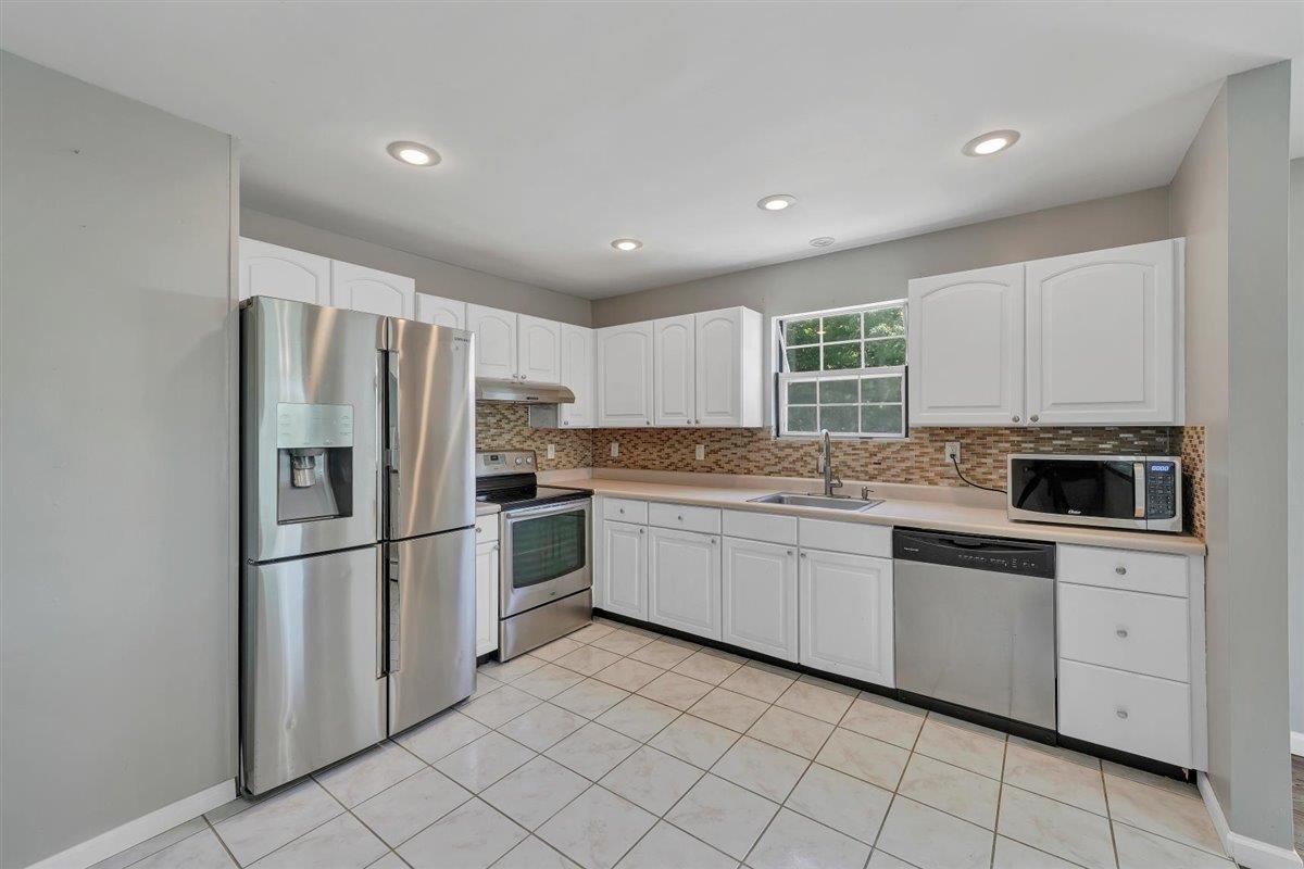 54 Capital Drive, Washingtonville, New York image 13