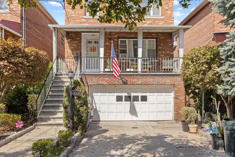 1193 Neill Avenue Bronx NY 10461