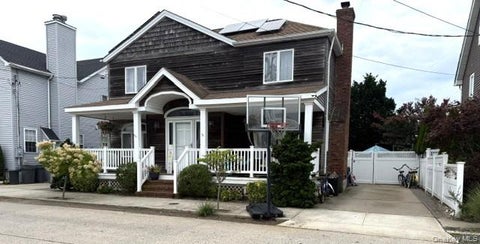 Homes For Sale - 63 Cedarhurst Avenue<br/> Nassau County, Point Lookout, NY 11569