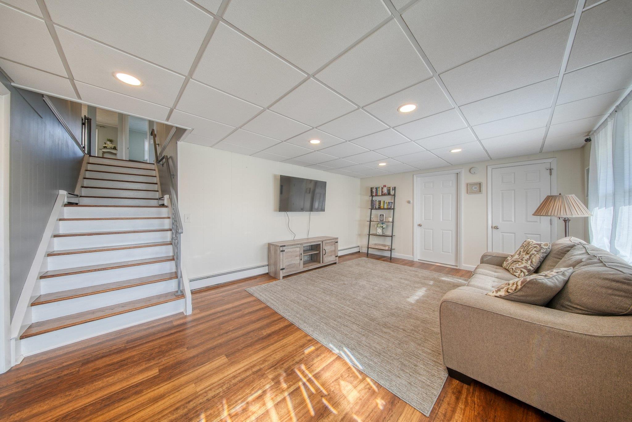44 Laurel Lane, Highland Falls, New York image 8