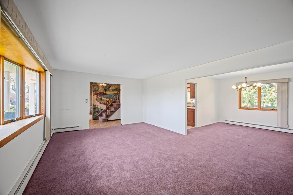 1 Bardolier Lane, Bay Shore, New York image 12