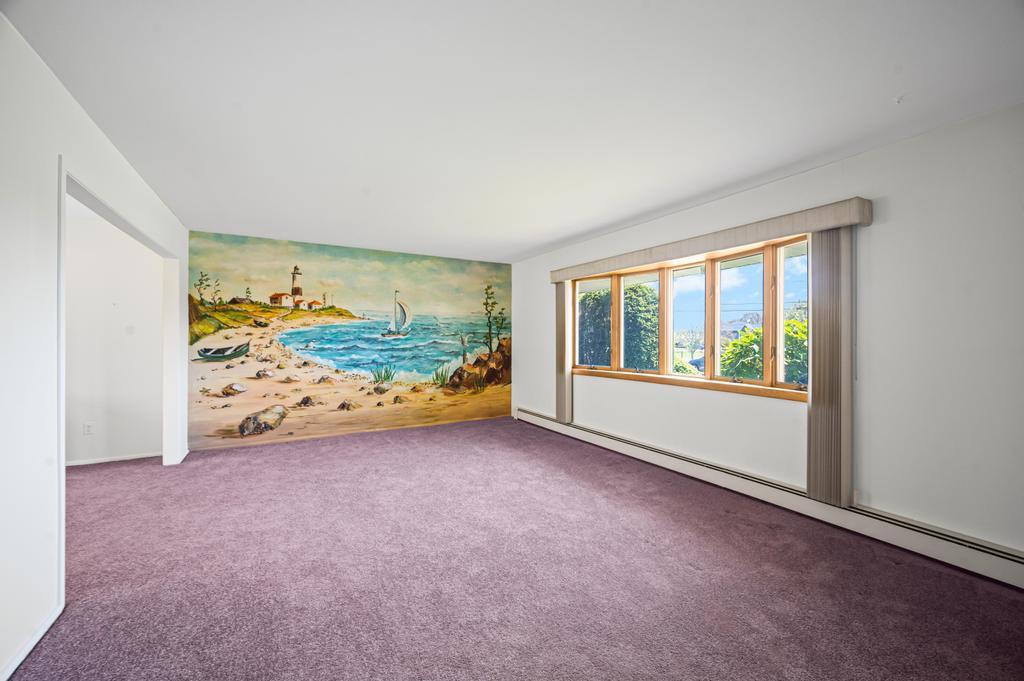 1 Bardolier Lane, Bay Shore, New York image 14