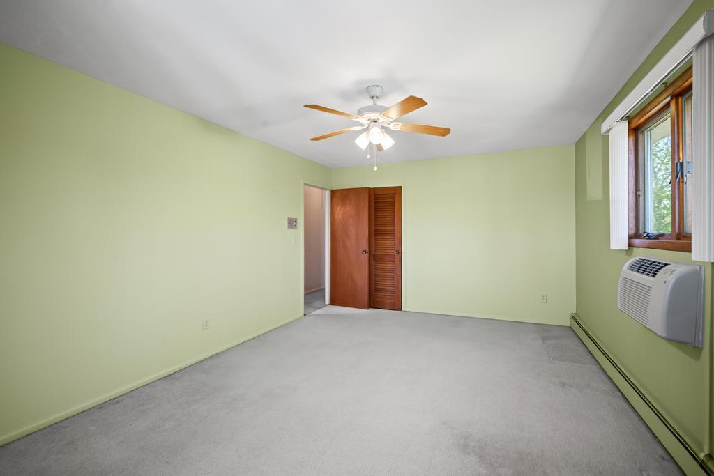 1 Bardolier Lane, Bay Shore, New York image 33