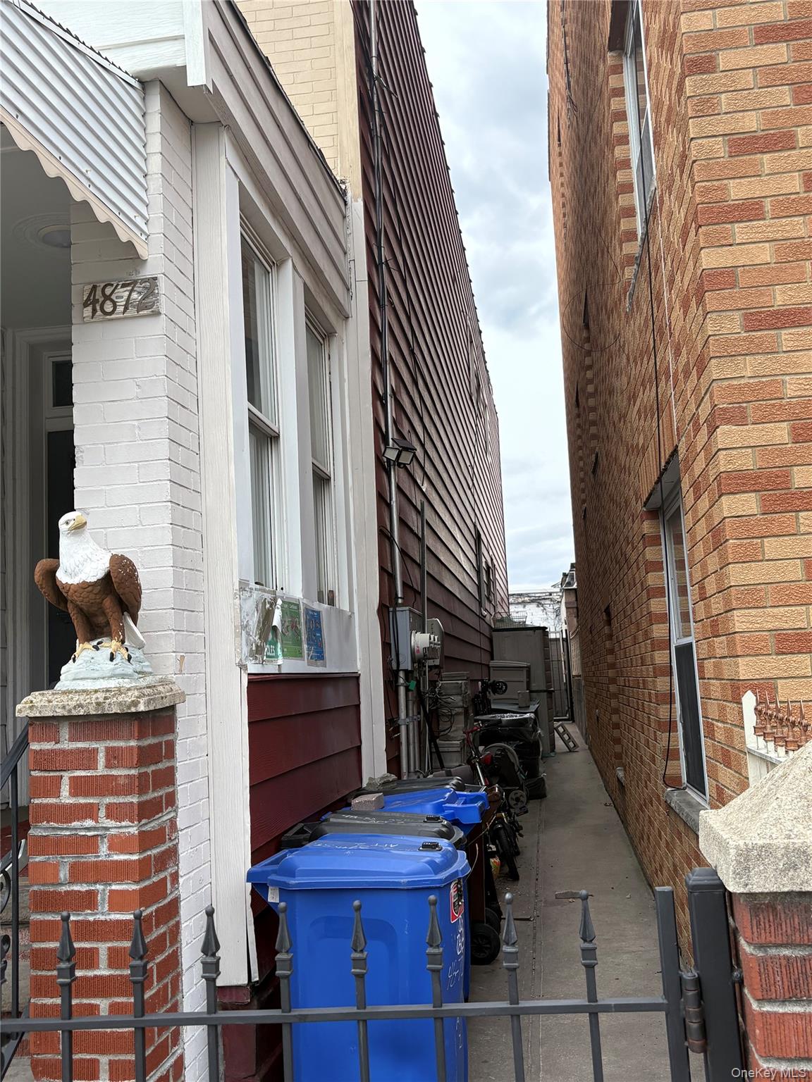 48-72 37th Street