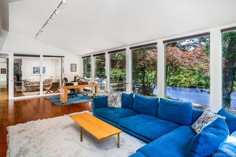 Tiny photo for 12 Haights Cross Road, Chappaqua, NY 10514 (MLS # 958983)