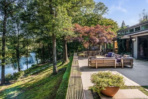 Tiny photo for 12 Haights Cross Road, Chappaqua, NY 10514 (MLS # 958983)