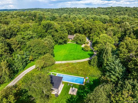 Tiny photo for 12 Haights Cross Road, Chappaqua, NY 10514 (MLS # 958983)