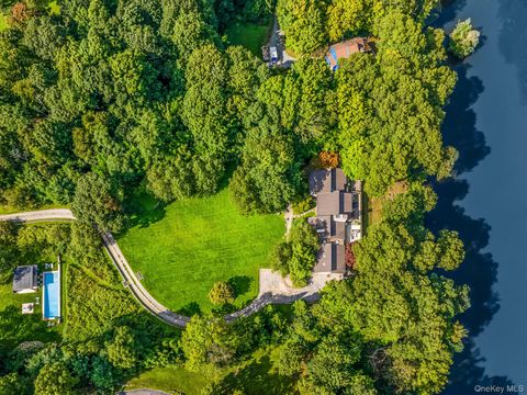 Photo for 12 Haights Cross Road, Chappaqua, NY 10514 (MLS # 958983)