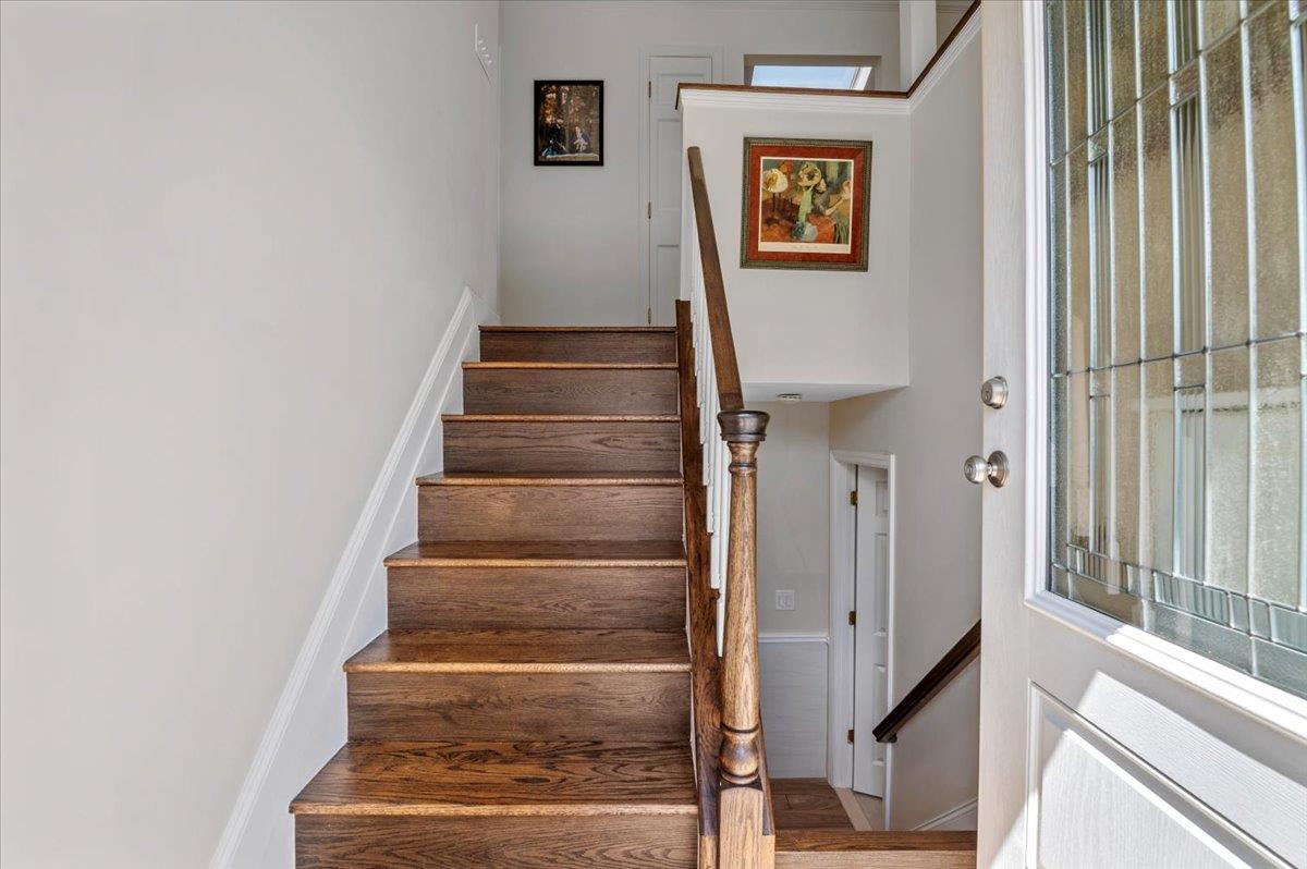 48 Floral Avenue, Bethpage, New York image 3