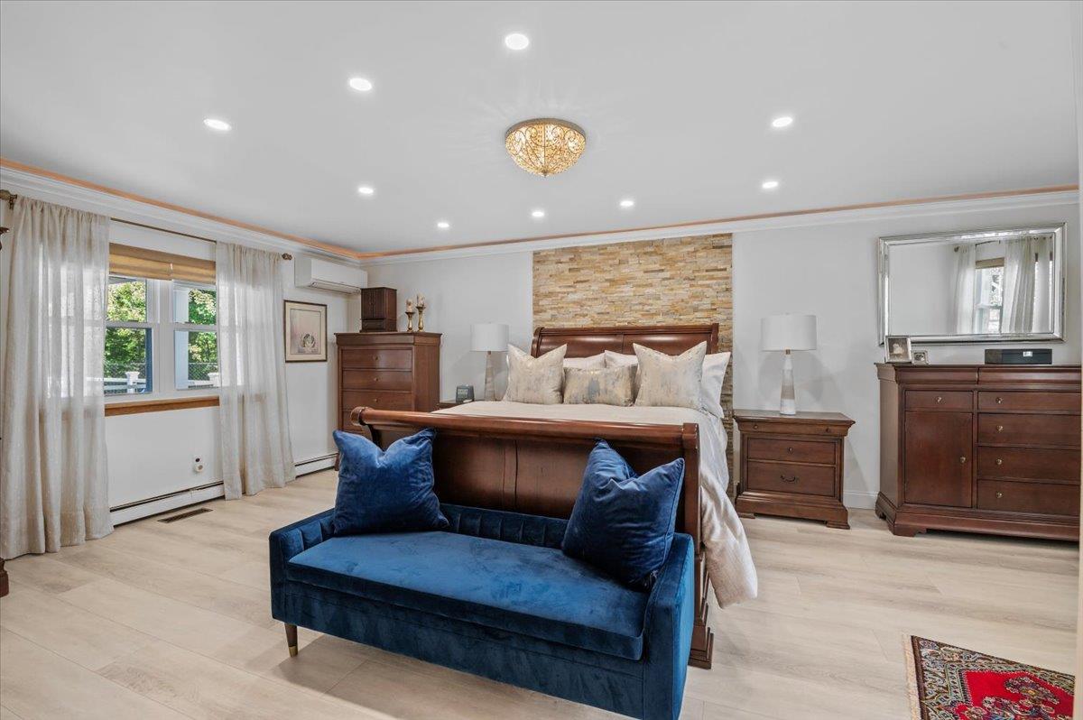 48 Floral Avenue, Bethpage, New York image 20