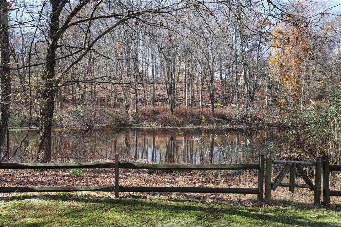 10 Silvermine Drive, South Salem, New York image 2