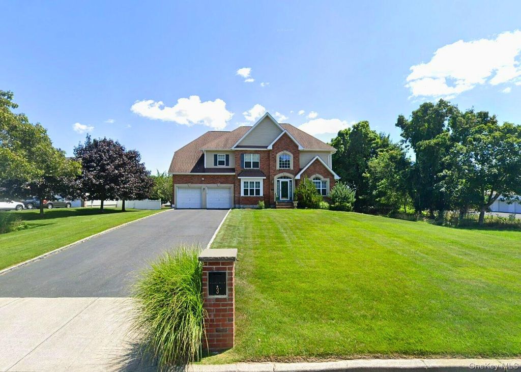 Photo of 3 Mercedes Court, East Patchogue, NY 11772 (MLS # 993964)