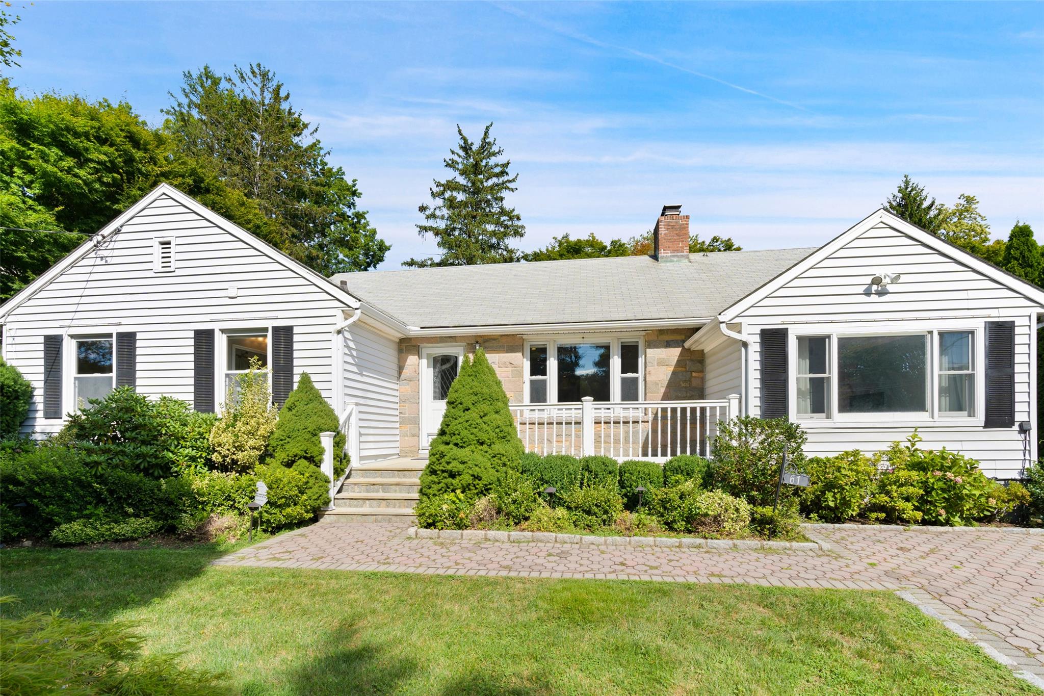 61 Tamarack Road, Rye Brook, New York image 1