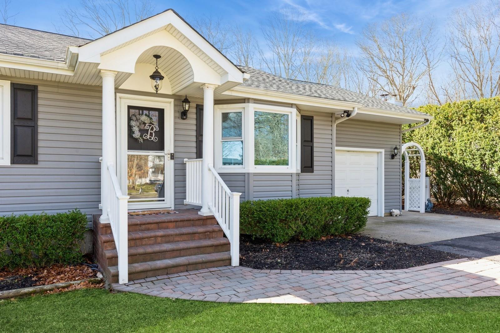 7 Lime Avenue, Brookhaven, New York image 3