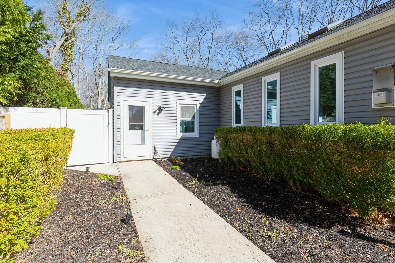7 Lime Avenue, Brookhaven, New York image 41