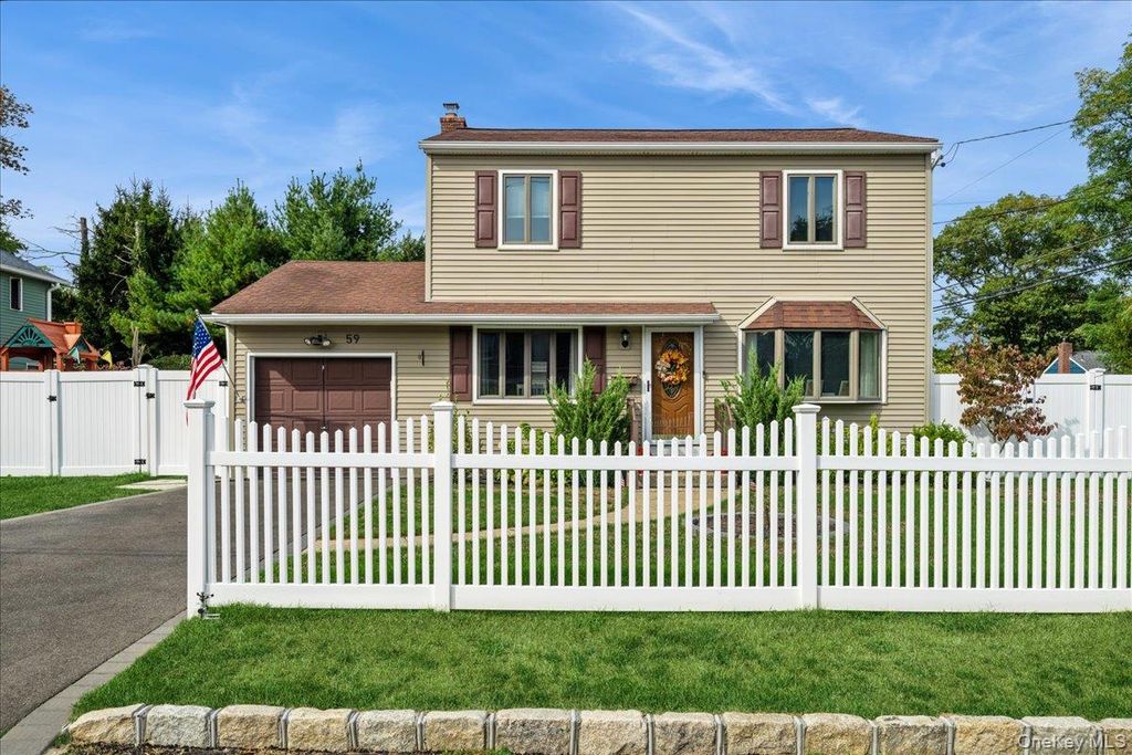 Photo of 59 Grand Place, East Northport, NY 11731 (MLS # 915648)
