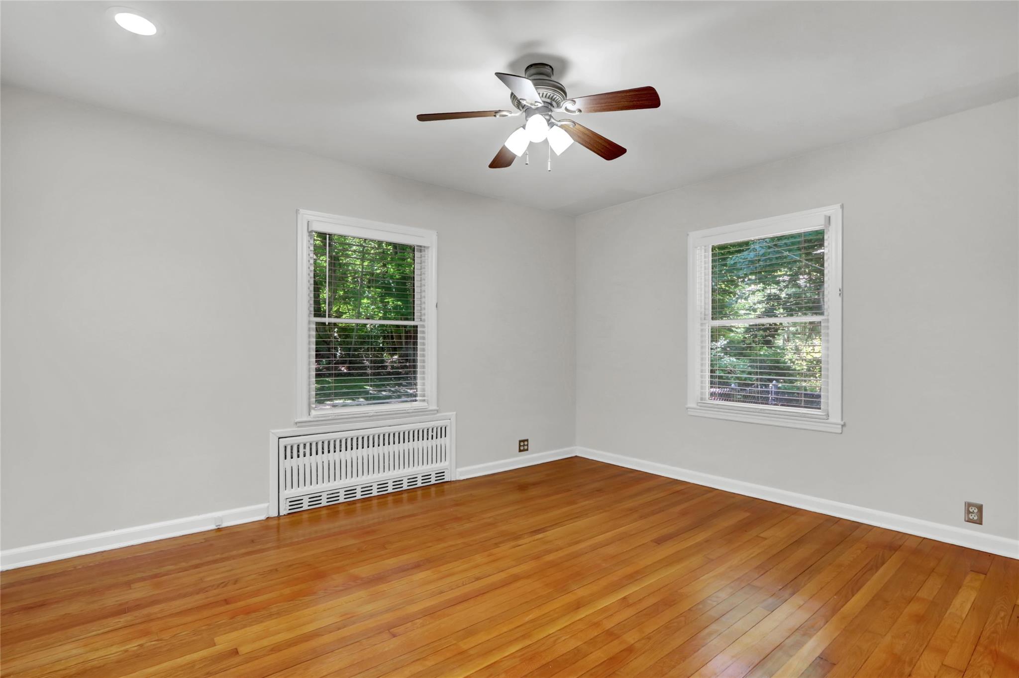 2 Honey Lane, Miller Place, New York image 23