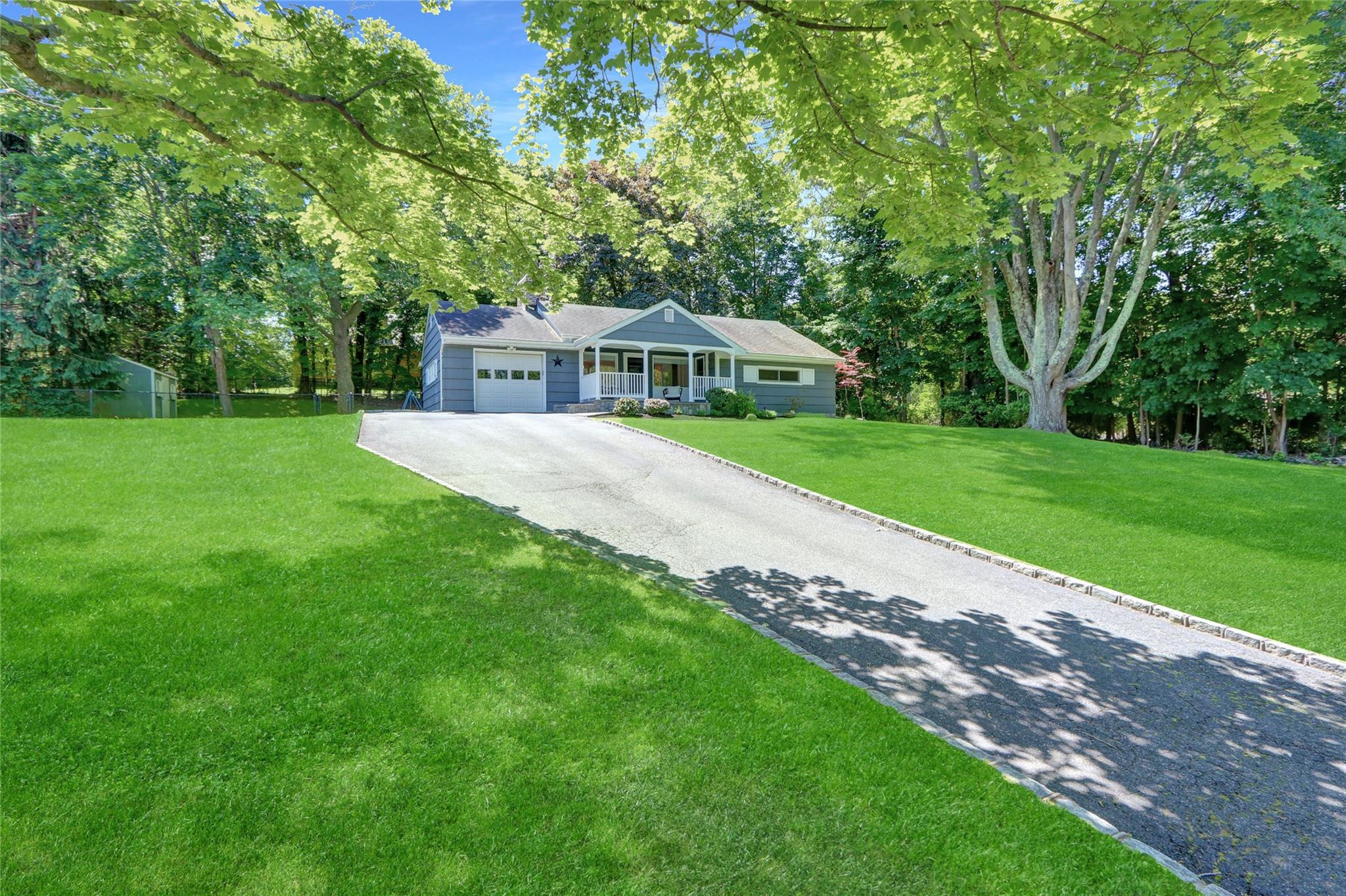 2 Honey Lane, Miller Place, New York image 4