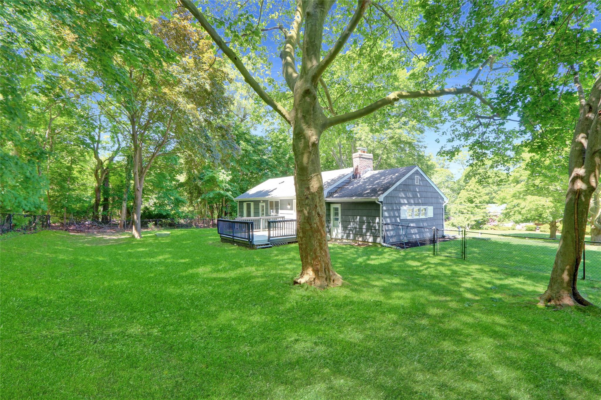 2 Honey Lane, Miller Place, New York image 6