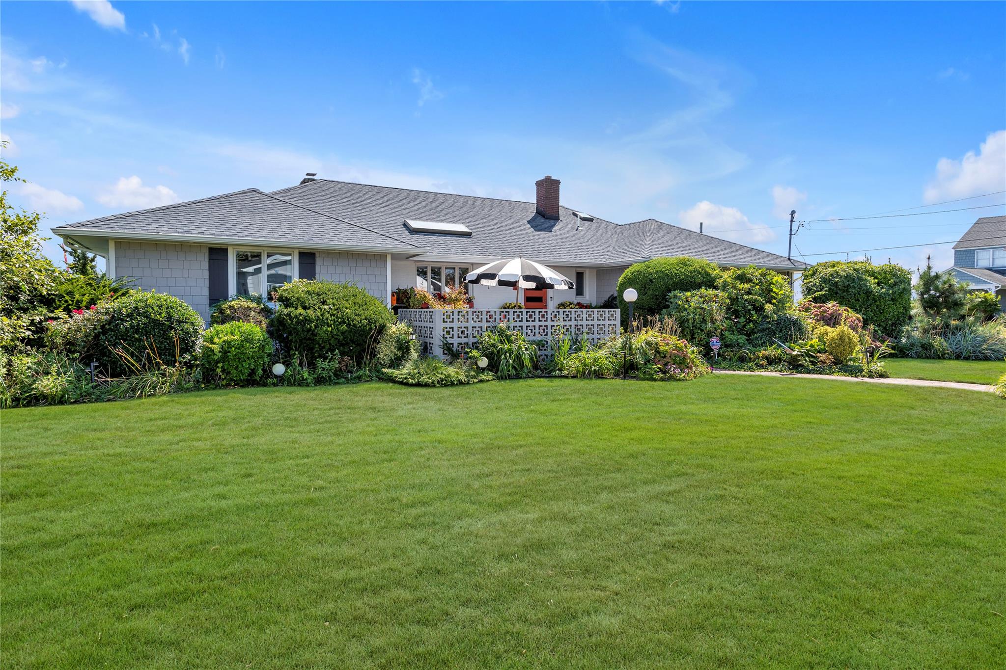 2 Westgate Drive Dr, Sayville, New York image 37
