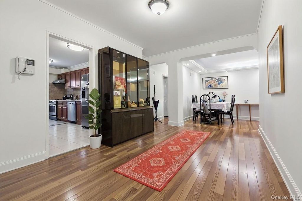 Photo of 64 - 11 99th St #304, Rego Park, NY 11374 (MLS # 958212)