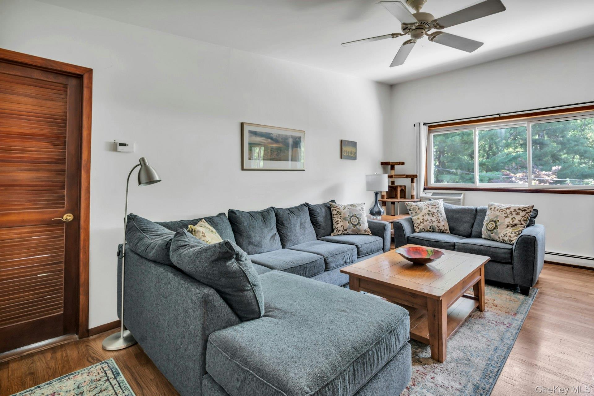 200 Lexington Avenue 12H