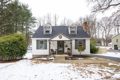 28 Red Oaks Mill Road Lagrangeville NY 12603