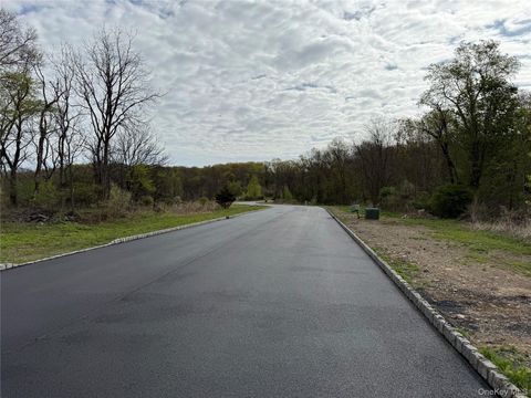 19 Arrowhead Lane Westtown NY 10998