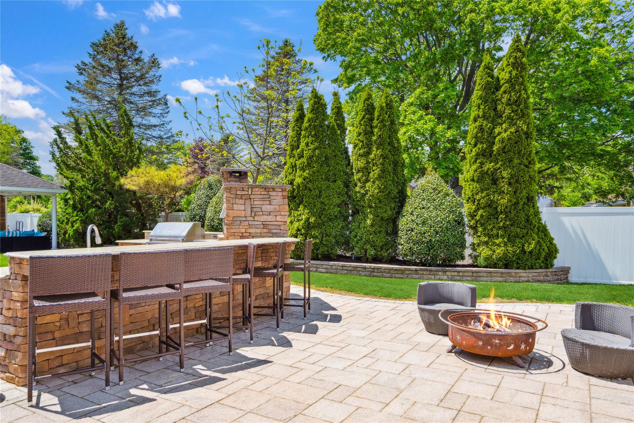 4 Millennium Court, Bohemia, New York image 40