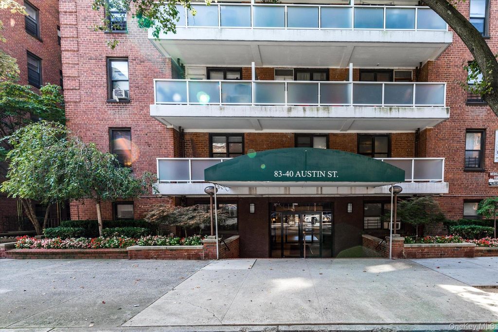 Photo of 83-40 Austin Street #7K, Kew Gardens, NY 11415 (MLS # 945626)