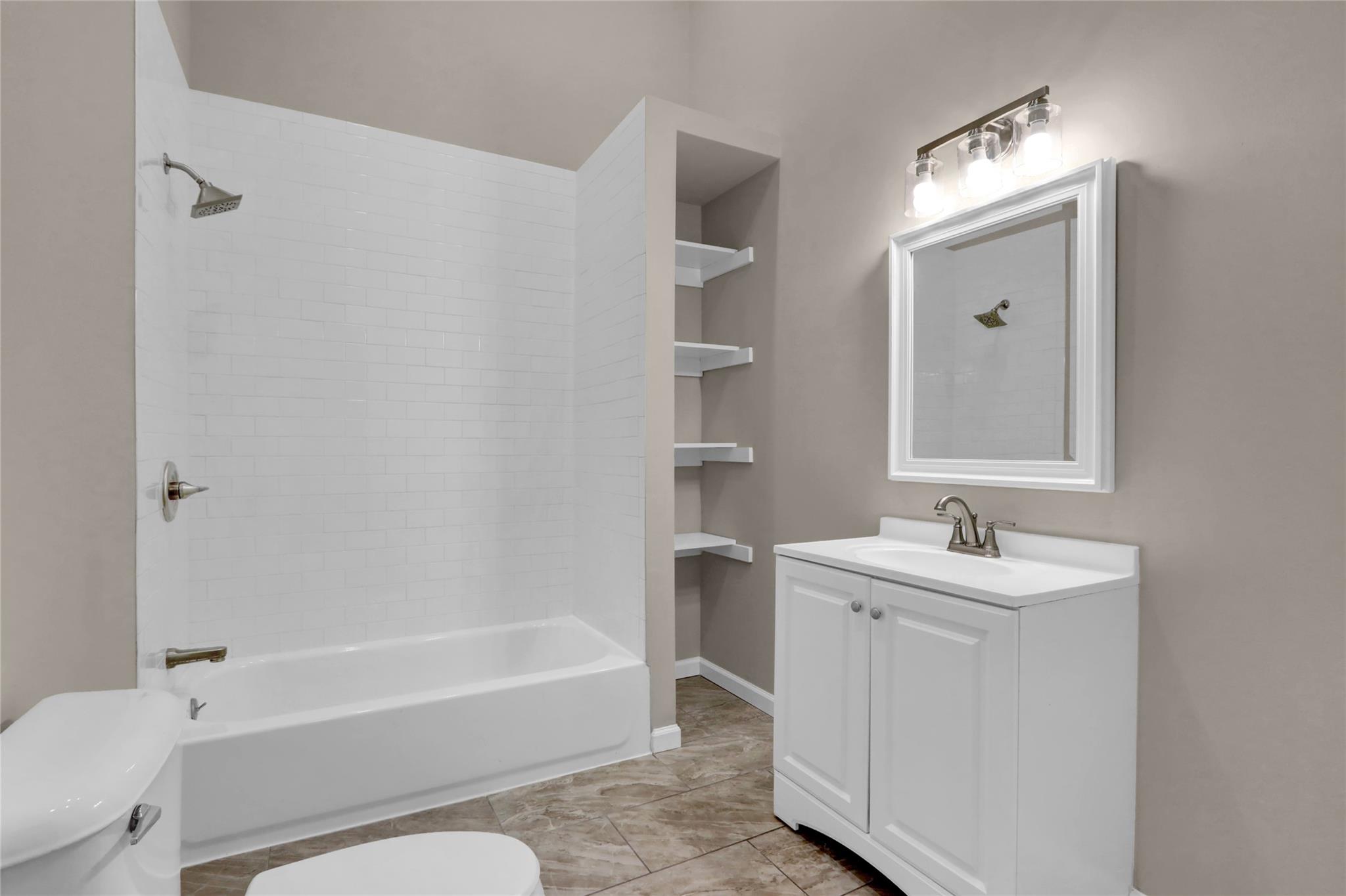 31 Teller Avenue, Coram, New York image 21