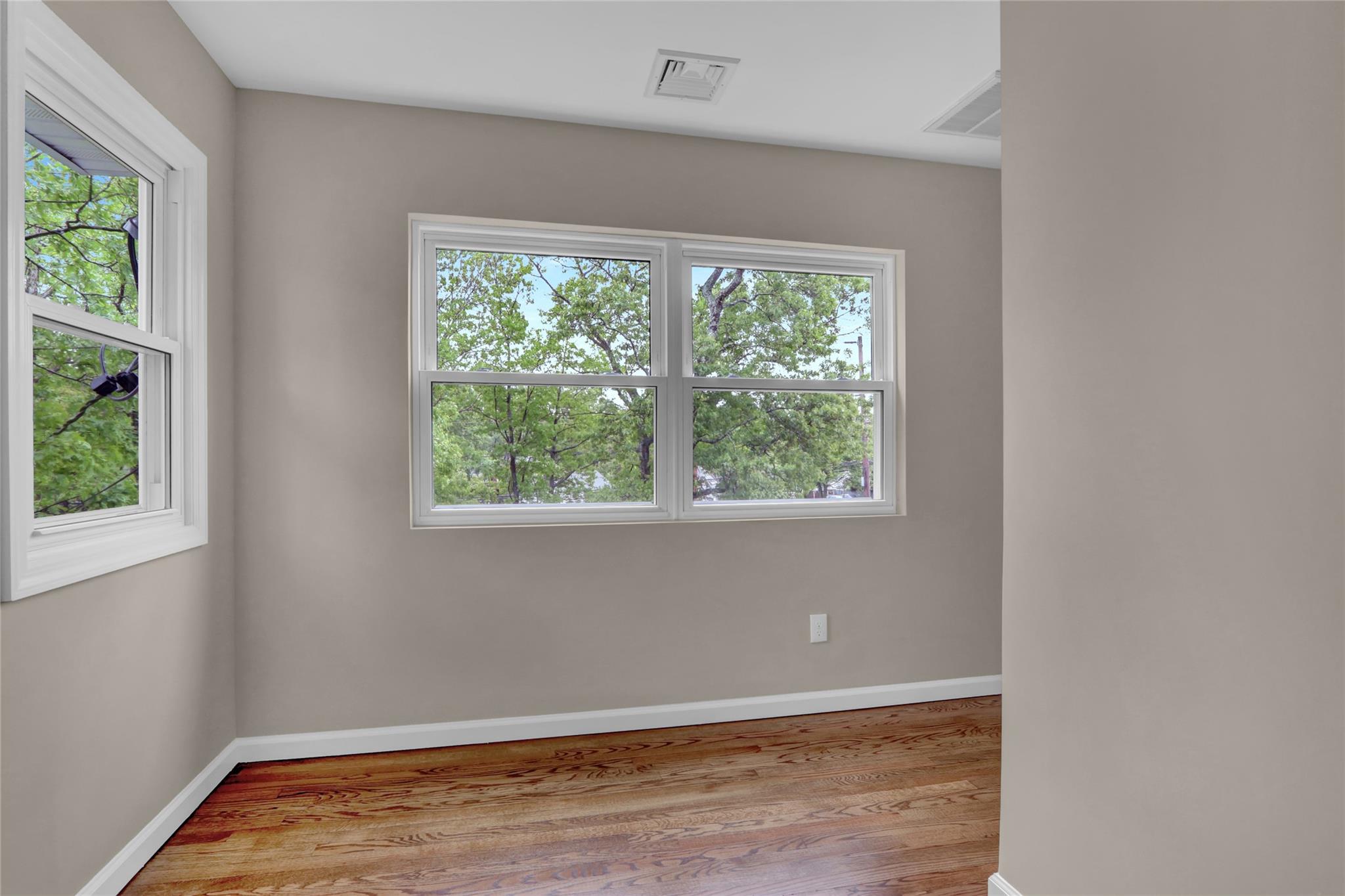 31 Teller Avenue, Coram, New York image 19
