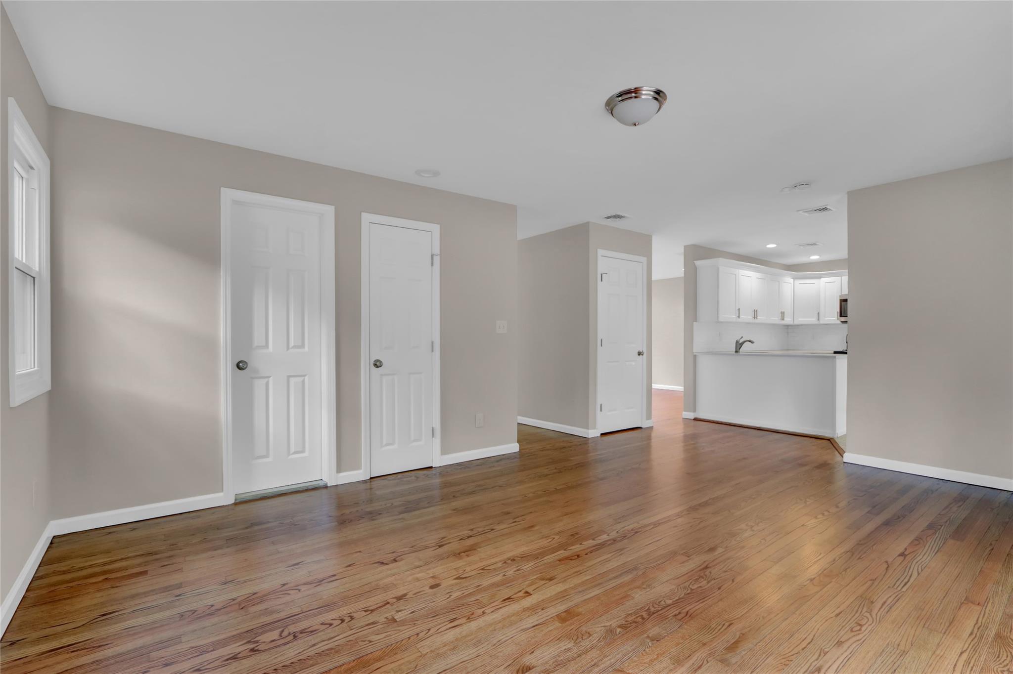 31 Teller Avenue, Coram, New York image 9