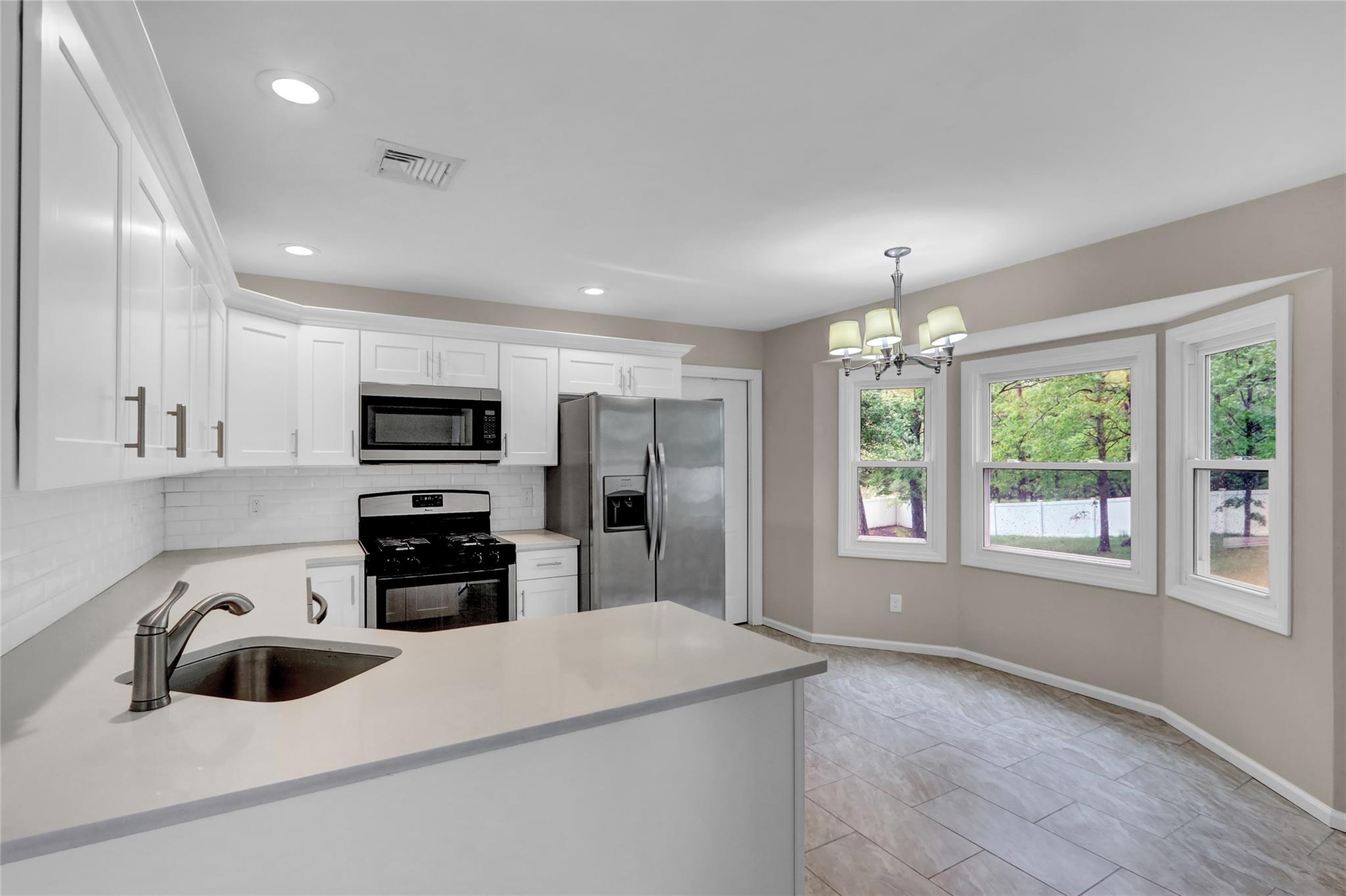 31 Teller Avenue, Coram, New York image 11