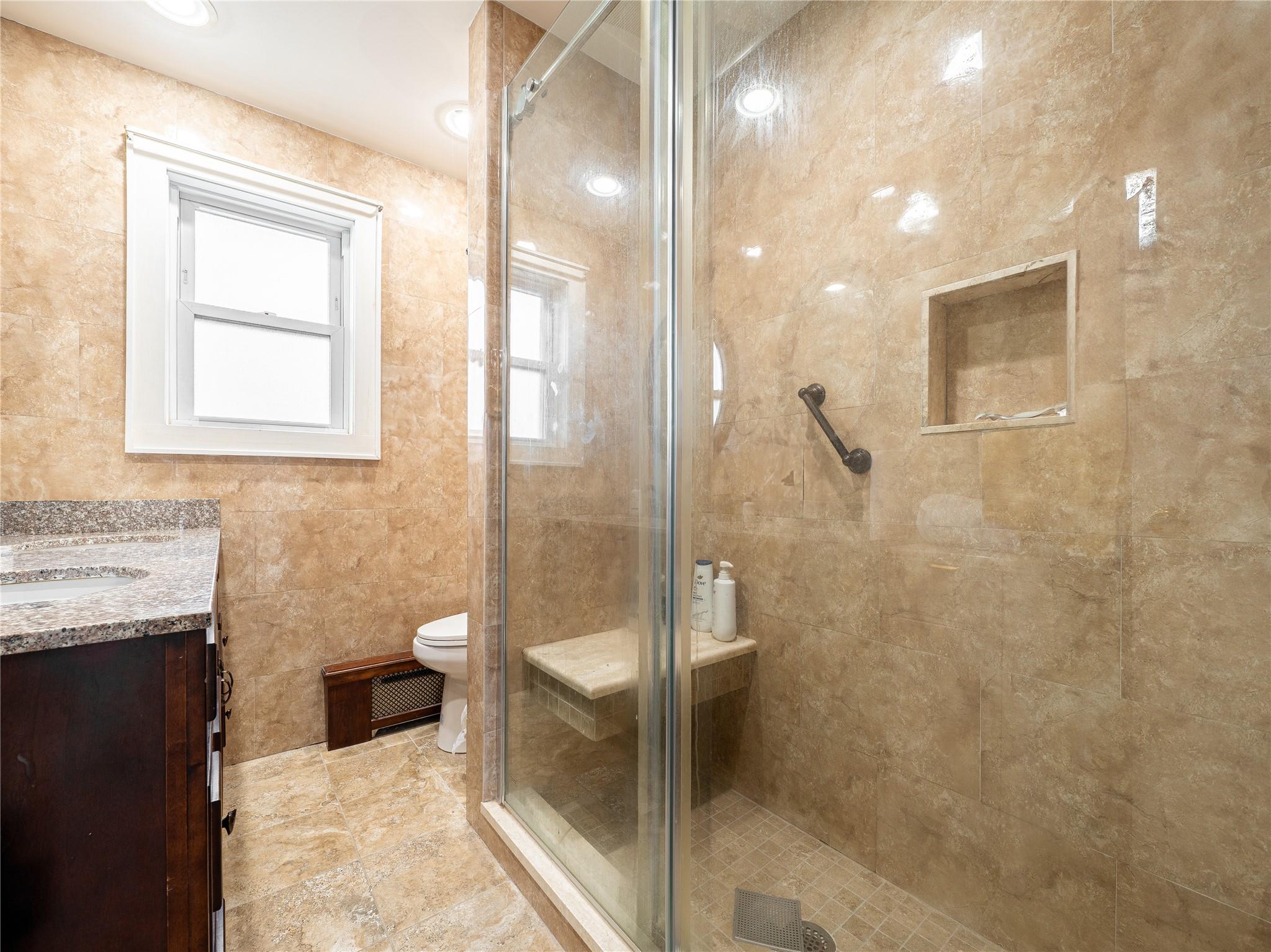 73 Emerson Place, Valley Stream, New York image 19