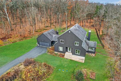16 Oxford Springs Road Chester NY 10918