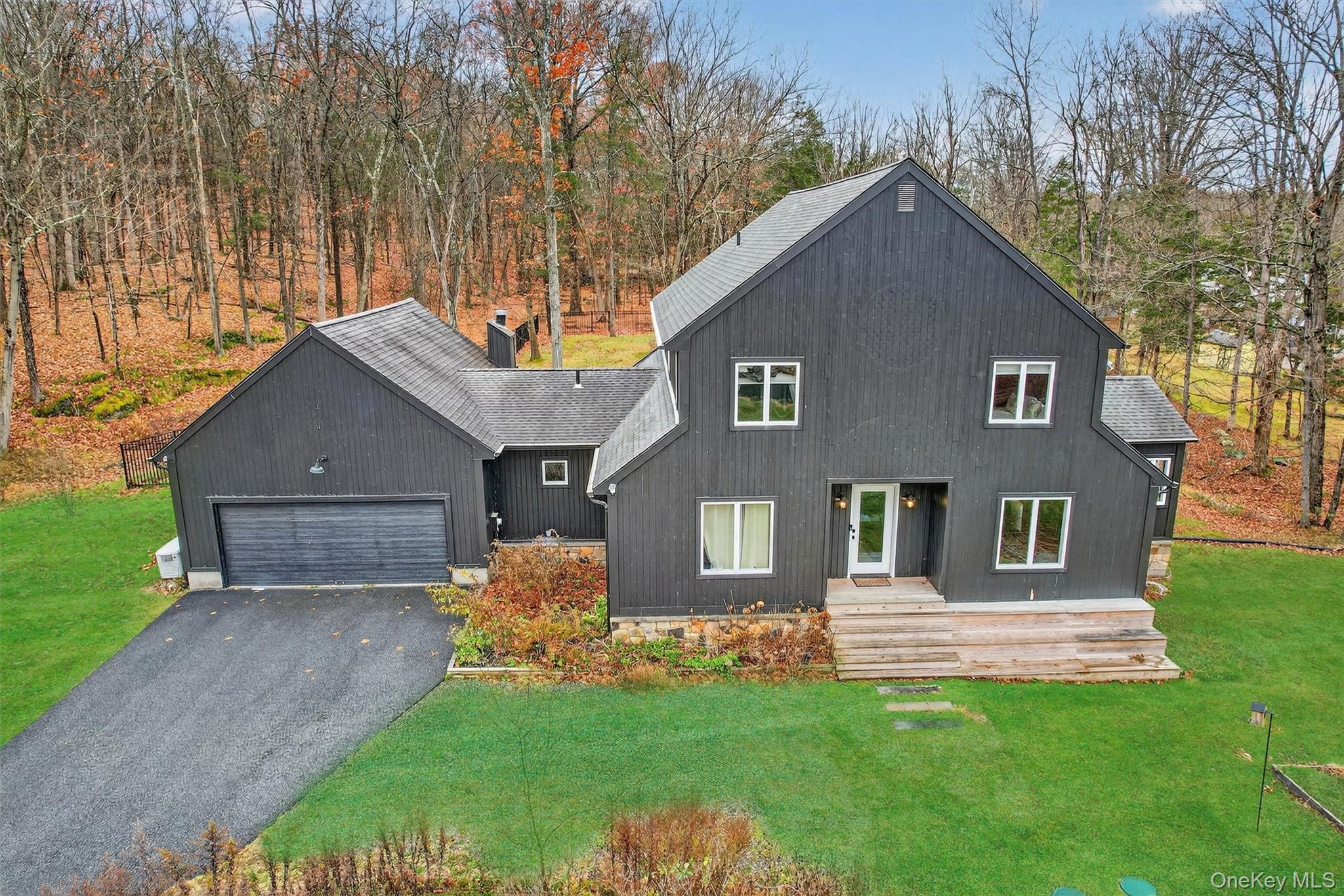 16 Oxford Springs Road