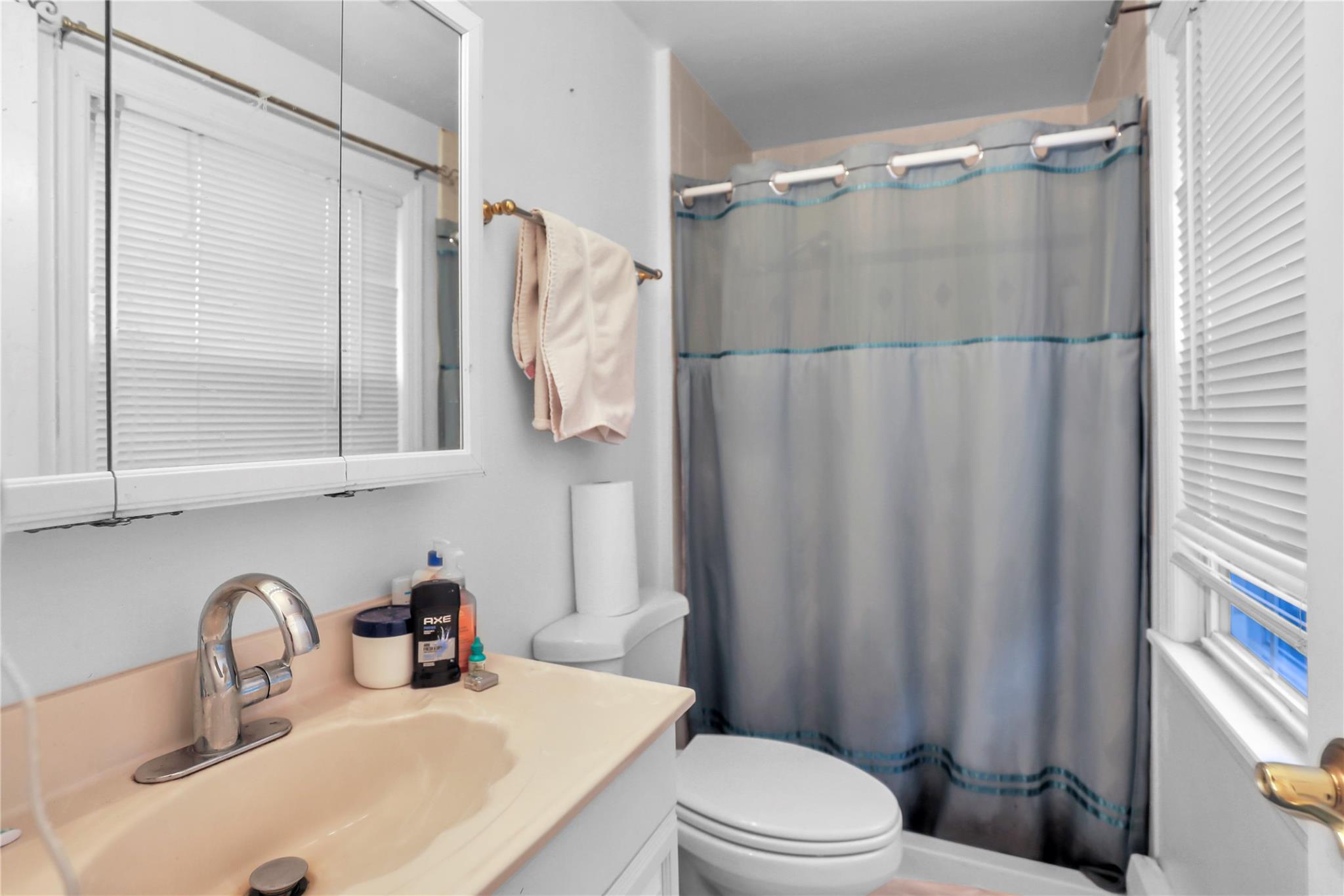 49 Hastings Drive, Stony Brook, New York image 15