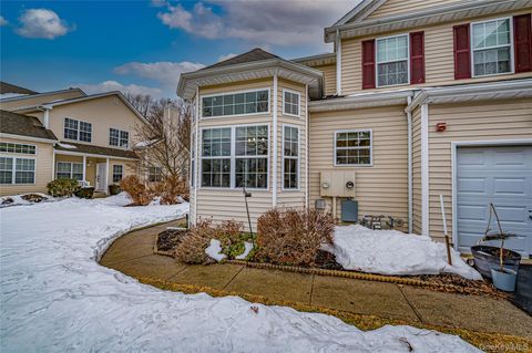 Photo of 78 Cranberry Circle, Medford, NY 11763 (MLS # 969146)