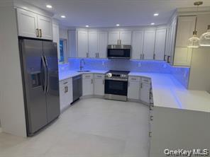 48 Ripple Lane