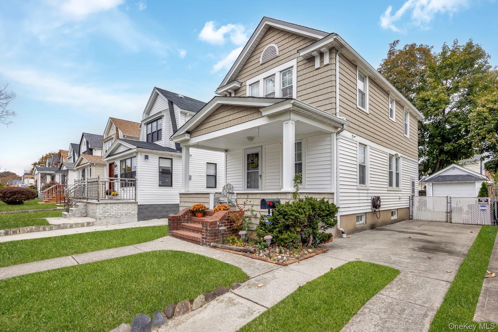 91-15 Vanderveer Street