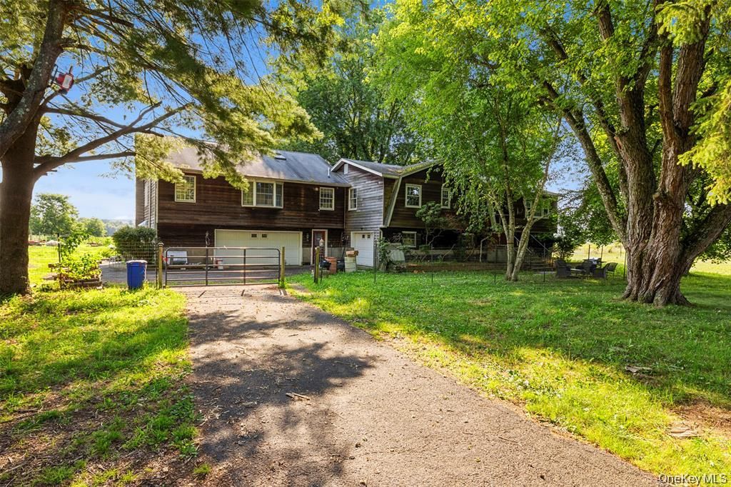 Photo of 332 Springtown Road, New Paltz, NY 12561 (MLS # 942553)