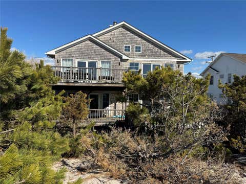 Homes For Sale - 301 Lewis Walk<br/> Cherry Grove, NY 11782