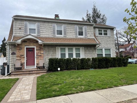 20815 38th Avenue Bayside NY 11361