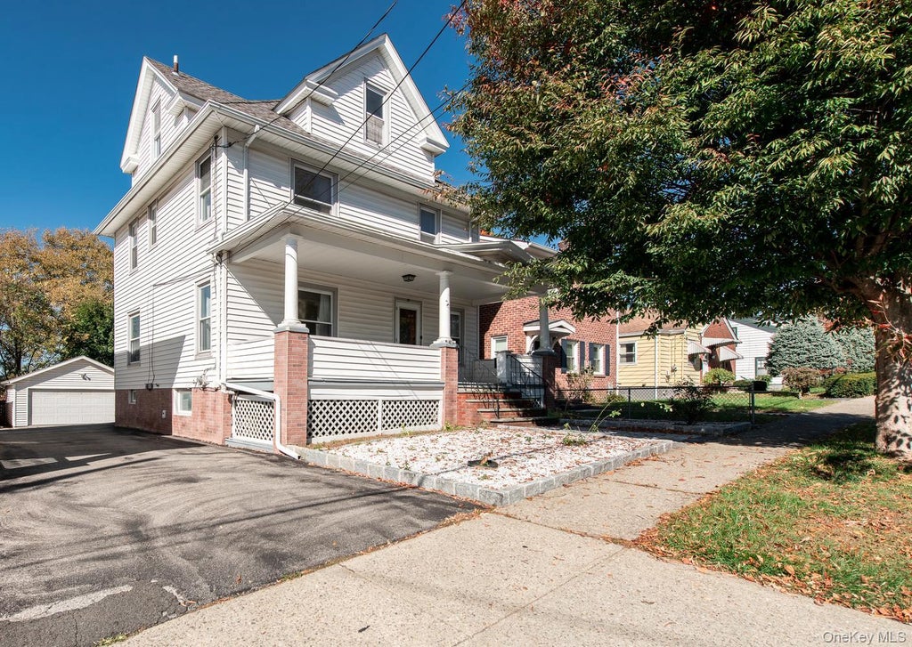 Photo of 38 Roosevelt Avenue, Poughkeepsie, NY 12601 (MLS # 1065568)