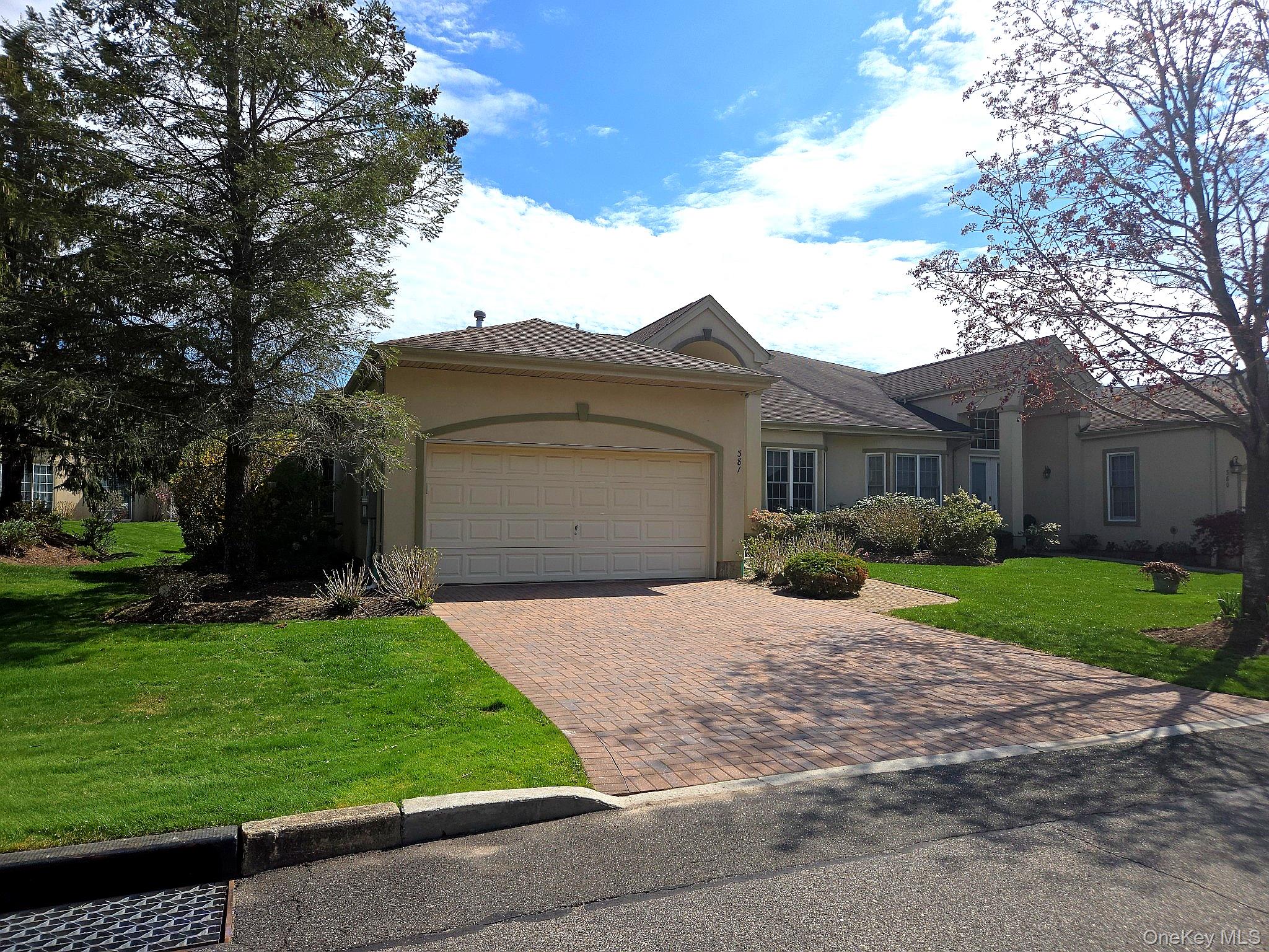 381 Altessa Boulevard